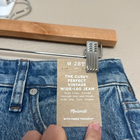 Madewell The Tall Curvy Perfect Vintage Wide-Leg Jean - Picture 7 of 10
